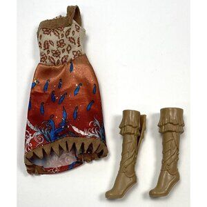 2015 DISNEY Princess Royal Shimmer Pocahontas Beige REPLACEMENT BOOTS DRESS EUC